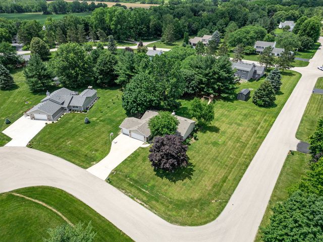 8485 Center Court, Belvidere, IL 61008
