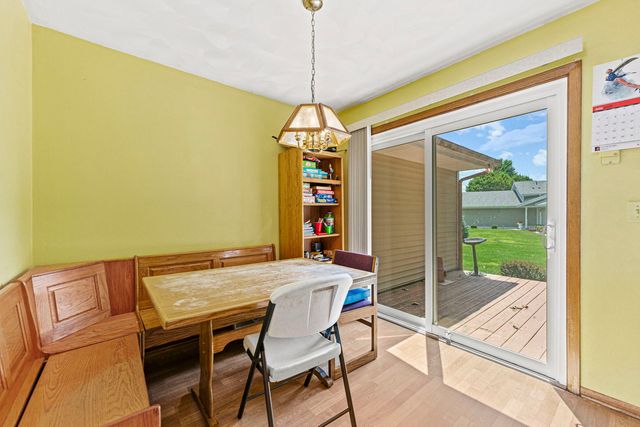 8485 Center Court, Belvidere, IL 61008