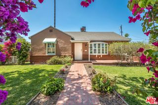 5967 Carpenter Avenue, Valley Village, CA 91607