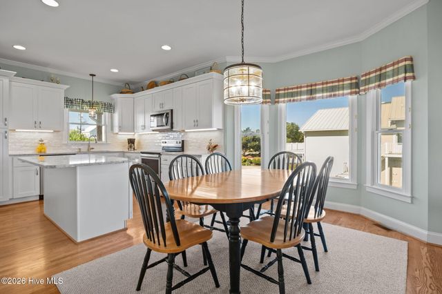 1711 E Fort Macon Road, Atlantic Beach, NC 28512