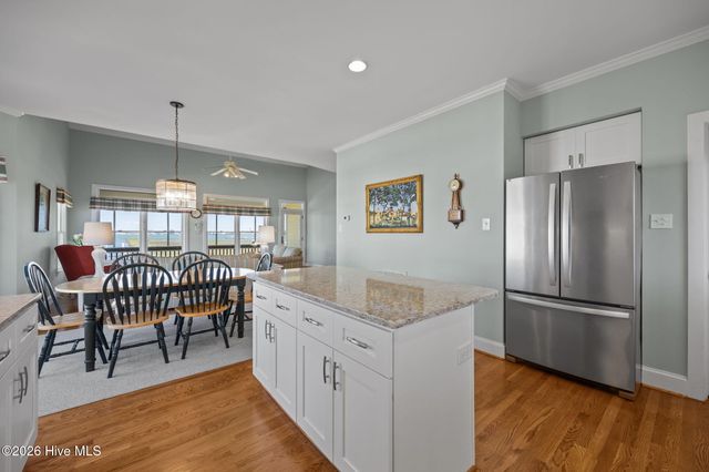 1711 E Fort Macon Road, Atlantic Beach, NC 28512