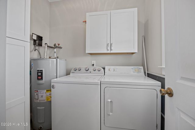 1711 E Fort Macon Road, Atlantic Beach, NC 28512