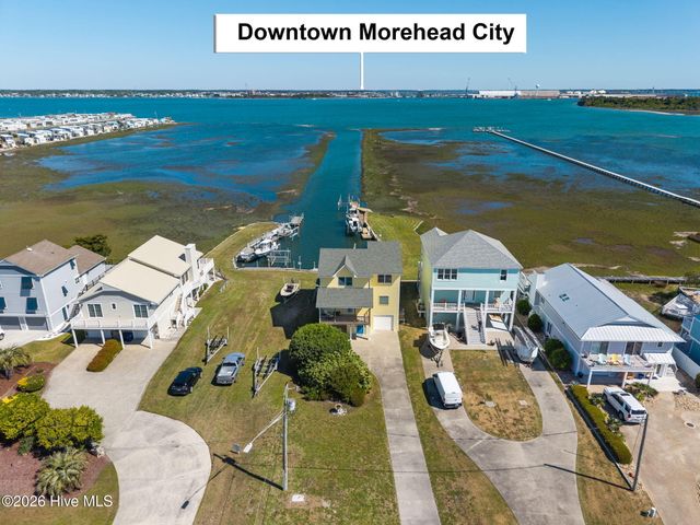 1711 E Fort Macon Road, Atlantic Beach, NC 28512