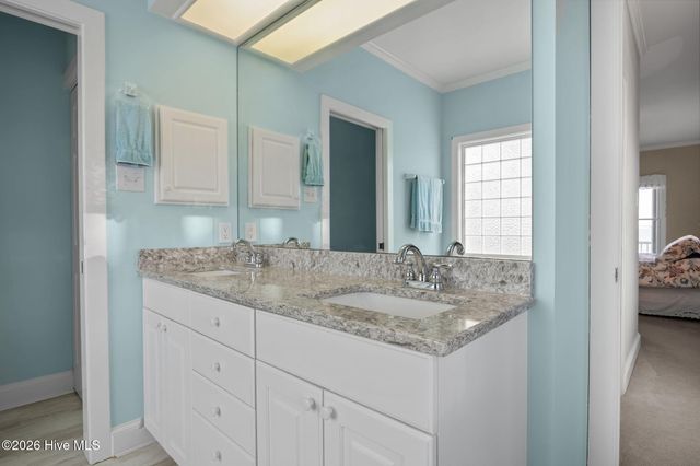 1711 E Fort Macon Road, Atlantic Beach, NC 28512