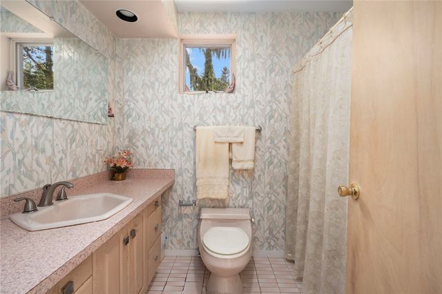 22 Golden View Drive, Johnston, RI 02919