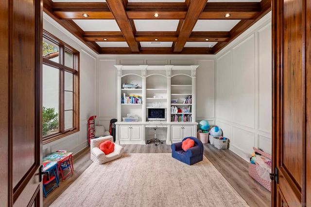 7628 Top Of The Morning Way, San Diego, CA 92127
