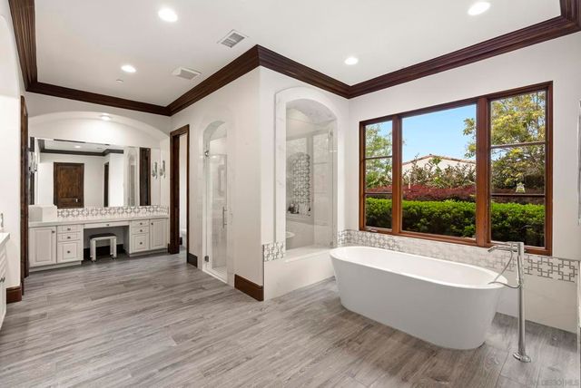 7628 Top Of The Morning Way, San Diego, CA 92127