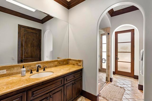 7628 Top Of The Morning Way, San Diego, CA 92127
