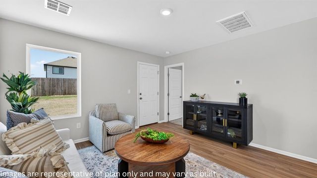 2003 Redbud Way, El Reno, OK 73036