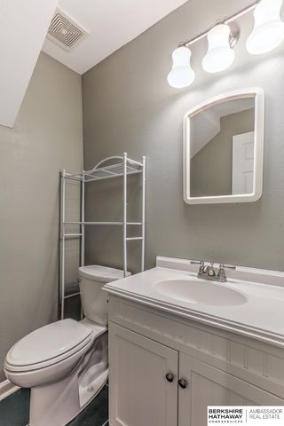 15454 Mormon Circle, Bennington, NE 68007