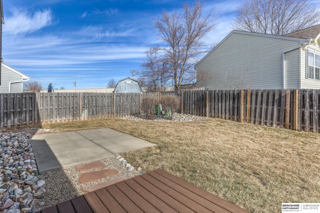 15454 Mormon Circle, Bennington, NE 68007