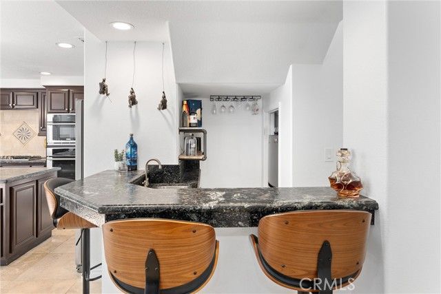 1720 San Alvarado Circle, Corona, CA 92882