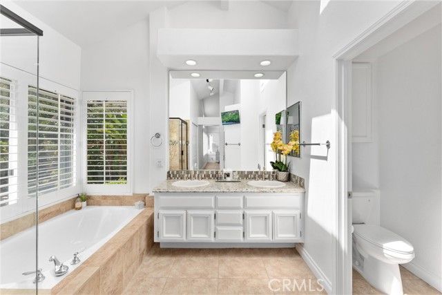 1720 San Alvarado Circle, Corona, CA 92882