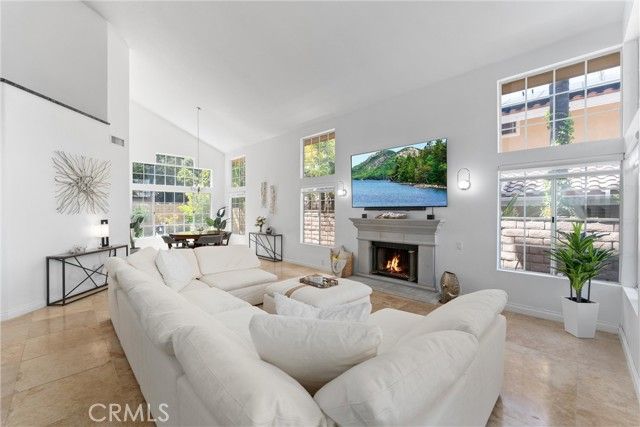 1720 San Alvarado Circle, Corona, CA 92882