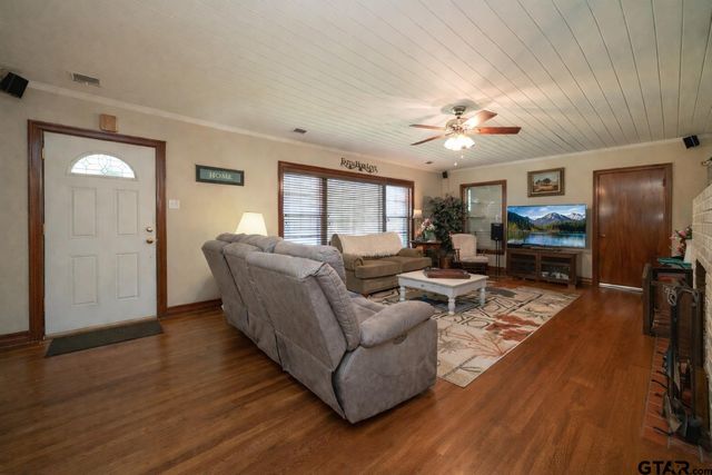 524 Florey, Kilgore, TX 75662