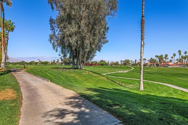 5834 Los Coyotes Drive, Palm Springs, CA 92264