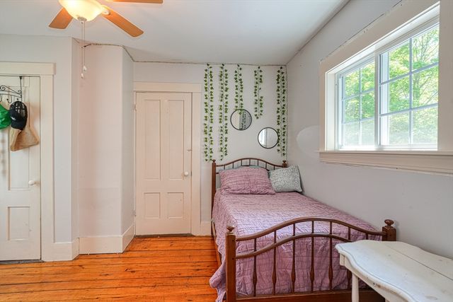 302 S Bolton Rd, Bolton, MA 01740