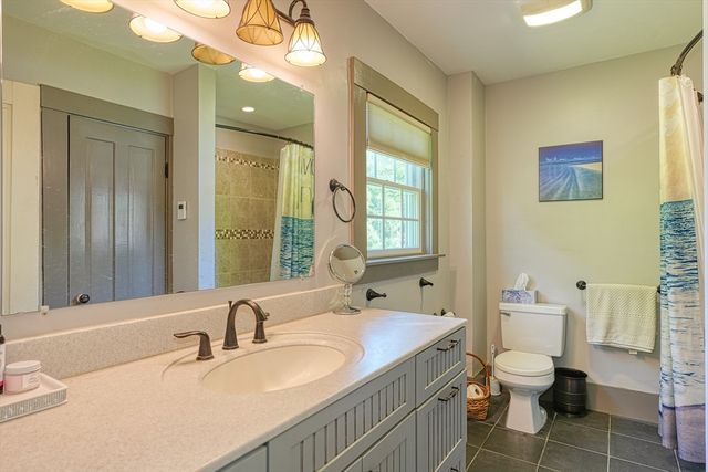 302 S Bolton Rd, Bolton, MA 01740