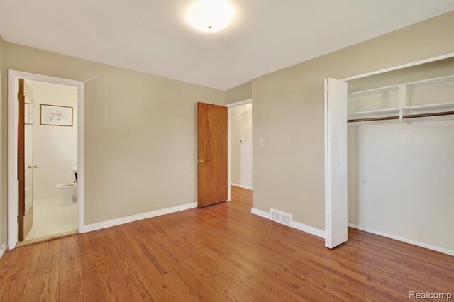 15226 Everly Street, Roseville, MI 48066