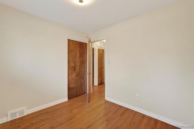 15226 Everly Street, Roseville, MI 48066