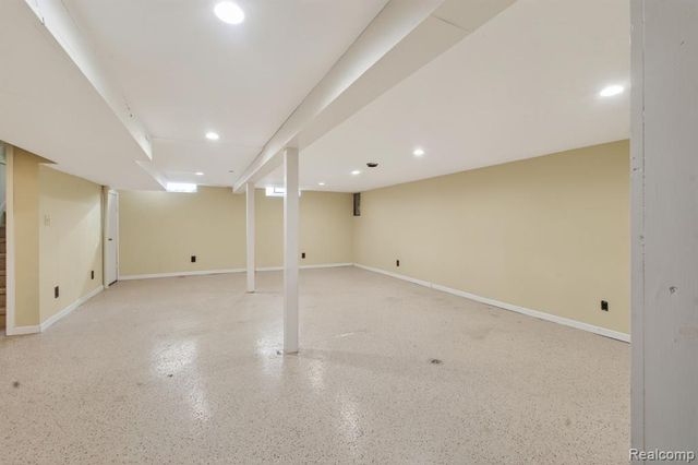 15226 Everly Street, Roseville, MI 48066