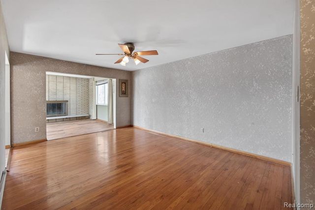 15226 Everly Street, Roseville, MI 48066