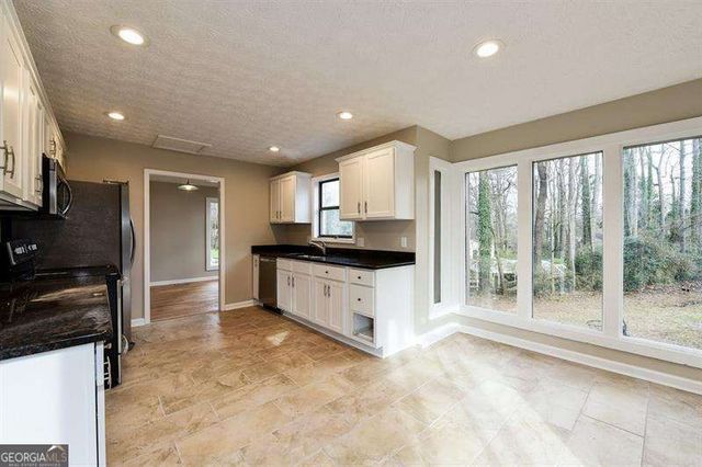 4330 Laurel Summit Creek, Smyrna, GA 30082