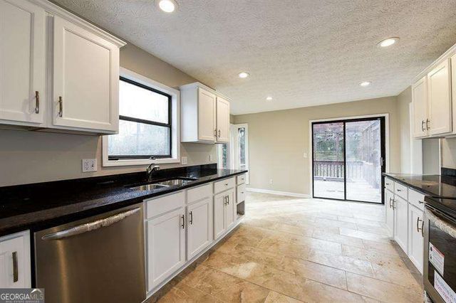 4330 Laurel Summit Creek, Smyrna, GA 30082