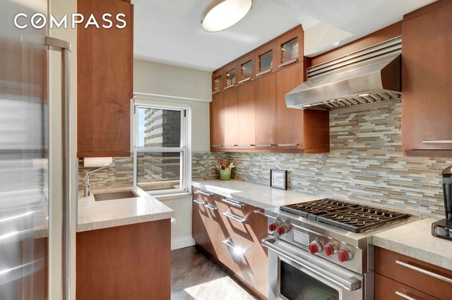 520 E 76th Street PHD, New York City, NY 10021