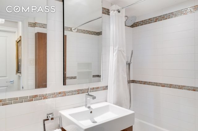 520 E 76th Street PHD, New York City, NY 10021