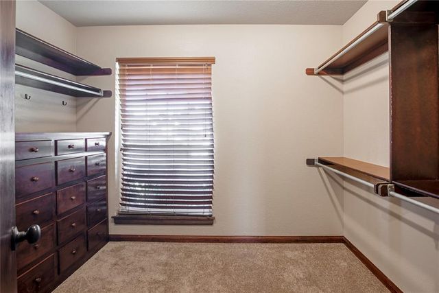 15604 Hyde Parke Drive, Edmond, OK 73013