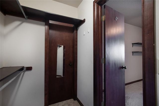 15604 Hyde Parke Drive, Edmond, OK 73013