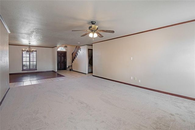 15604 Hyde Parke Drive, Edmond, OK 73013