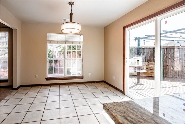 15604 Hyde Parke Drive, Edmond, OK 73013