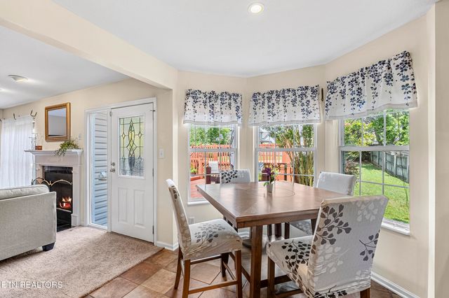 6742 Fantasia Rd, Knoxville, TN 37918