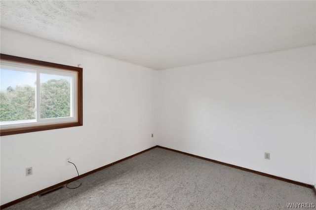 142 Yorktown Drive, Penfield, NY 14580