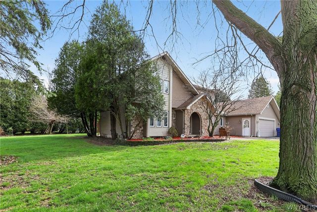 142 Yorktown Drive, Penfield, NY 14580