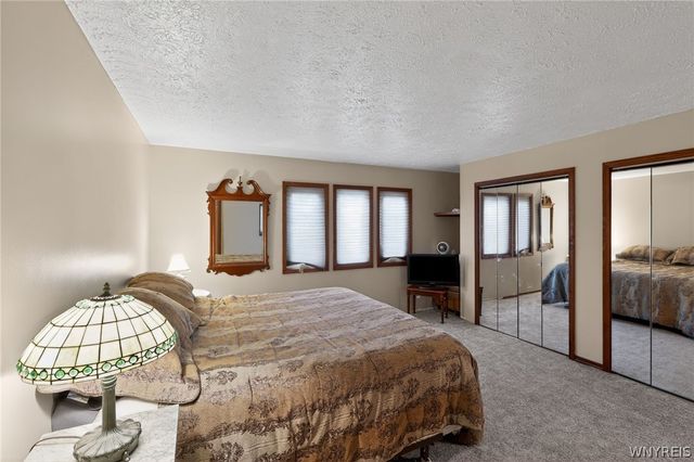 142 Yorktown Drive, Penfield, NY 14580