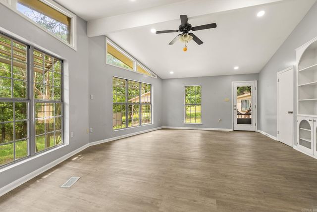 2415 Old Morrilton Highway, Conway, AR 72058