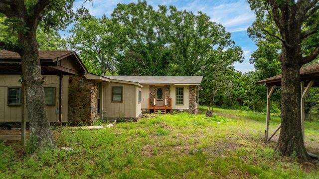 2415 Old Morrilton Highway, Conway, AR 72058