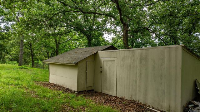 2415 Old Morrilton Highway, Conway, AR 72058