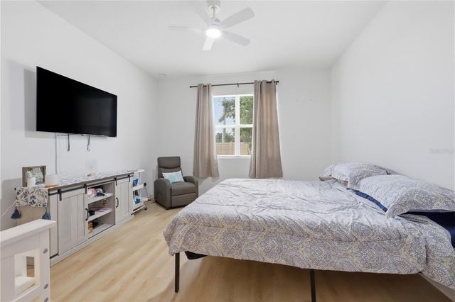 1733 CARNELIAN STREET, Deland, FL 32720