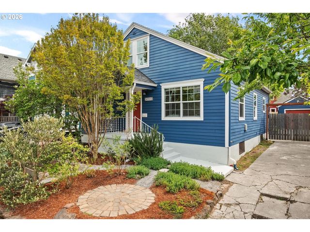 4914 N MARYLAND Ave, Portland, OR 97217