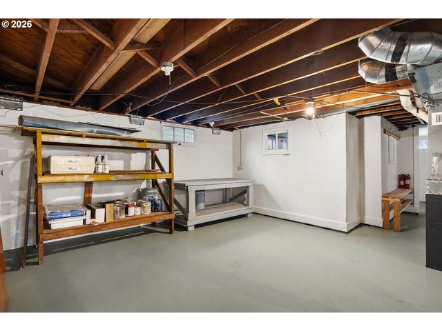 4914 N MARYLAND Ave, Portland, OR 97217