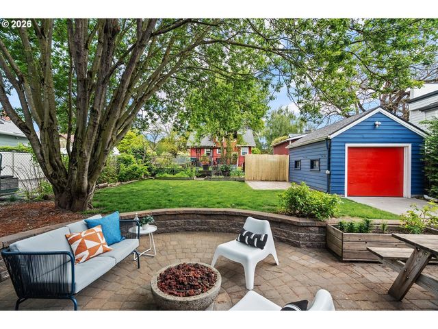 4914 N MARYLAND Ave, Portland, OR 97217