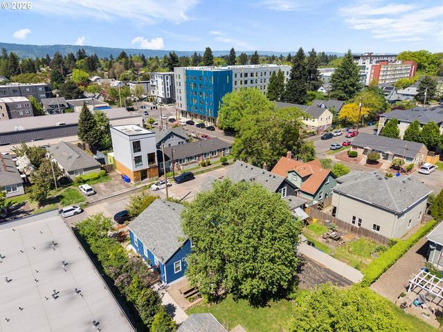 4914 N MARYLAND Ave, Portland, OR 97217