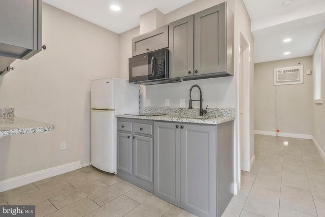 3801 CEDAR CROFT PL, Brentwood, MD 20722