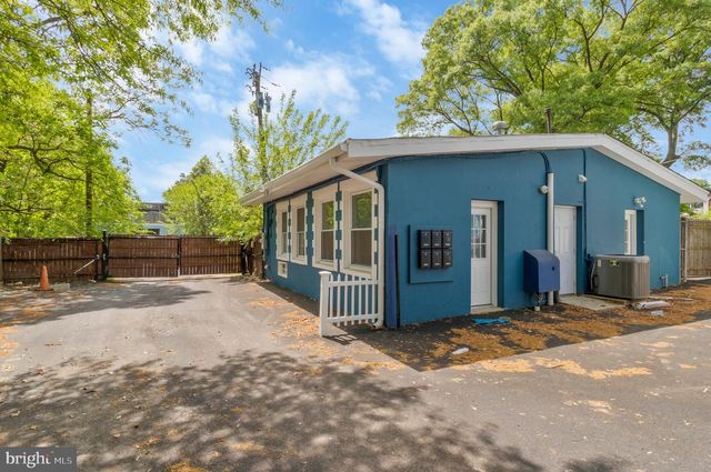 3801 CEDAR CROFT PL, Brentwood, MD 20722