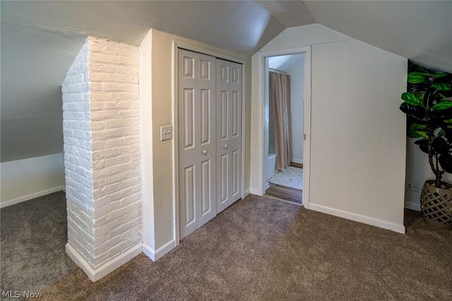 10105 Greenview, Garfield Heights, OH 44125