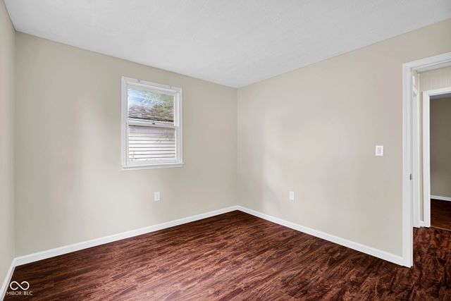111 Cleveland Street, Columbus, IN 47201